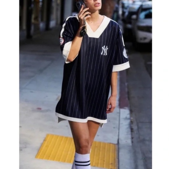 free people movement Tops - Free People x The Wild Collective New York Yankees Top